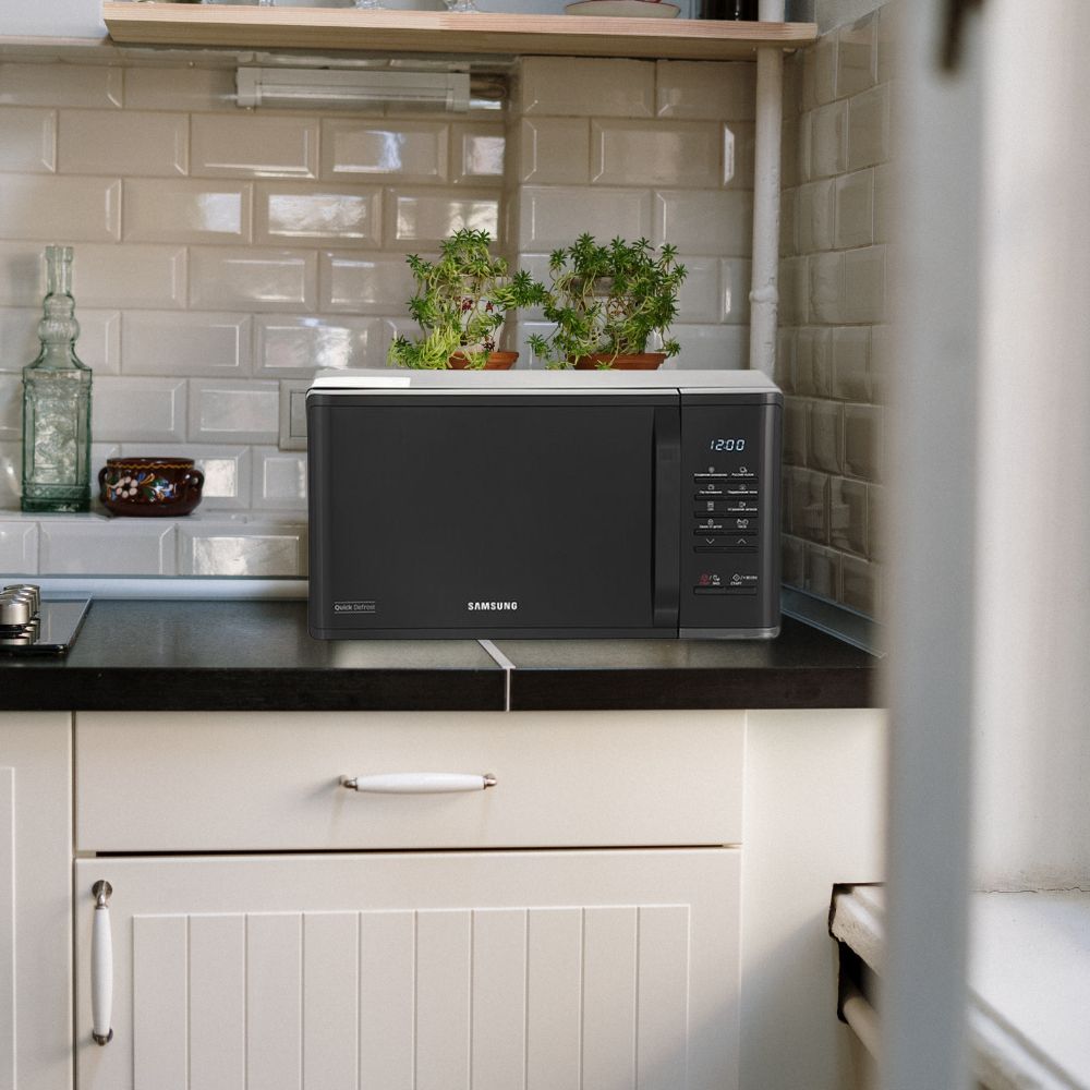 SAMSUNG MS23K3513AK